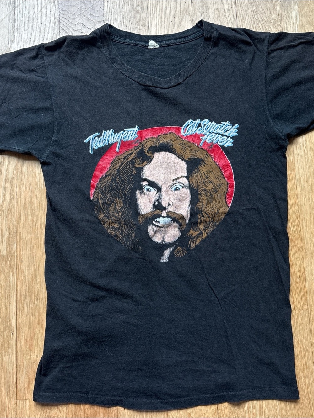 Vintage Original 1977 (!) Ted Nugent “Cat Scratch Fever” 1977 Tour T Shirt